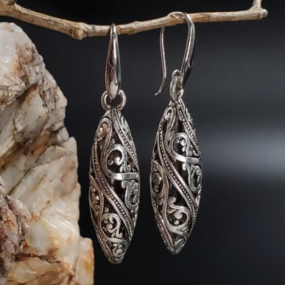 Free People Jewelry Silver Earrings Floral Filigree Bullet Pendan Boho - Picture 5 of 8